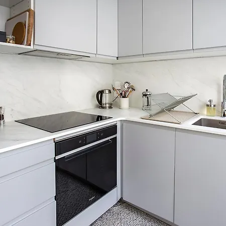 Entier Avec Place De Parking