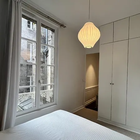 Entier Avec Place De Parking Angoulême